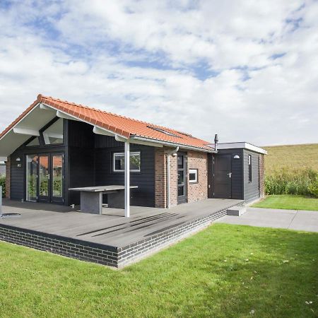 Holiday Home In Kattendijke With Terrace Exterior foto