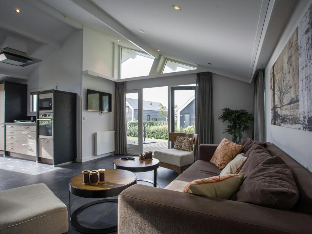 Holiday Home In Kattendijke With Terrace Exterior foto